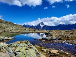 Über den Lötschenpass und Restipass vom Berner Oberland ins Wallis